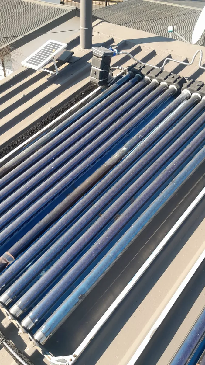 evacuated tube collector and solar controller used for a 100 litre solar geyser system