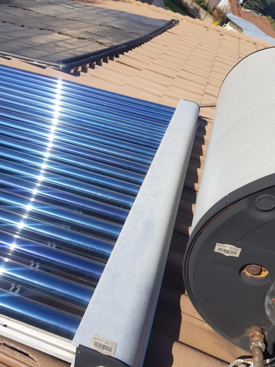 completed 150 litre solar geyser conversion with evacuated tubes and insulated cylinder